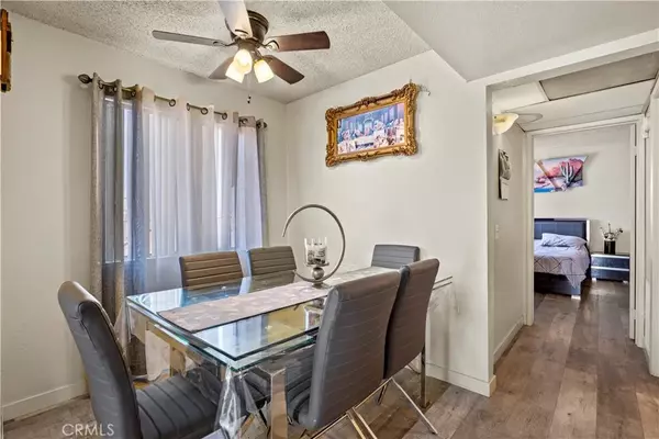 Tujunga, CA 91042,10129 Commerce Avenue