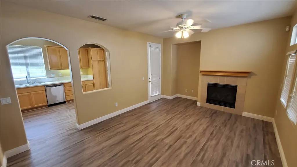 Valencia, CA 91354,24747 Montevista Circle