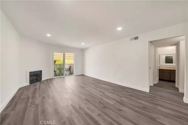 Simi Valley, CA 93065,1246 Patricia Avenue #26