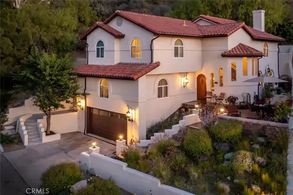 Newhall, CA 91321,24917 Bella Vista Drive