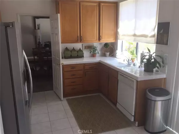 Simi Valley, CA 93065,2342 Fitzgerald Road
