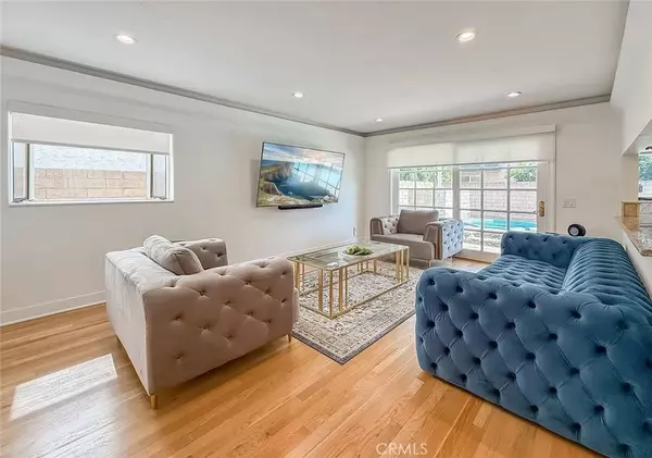Winnetka, CA 91306,20208 Blythe St Street