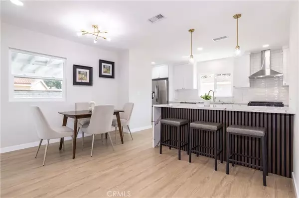 Winnetka, CA 91306,20341 Schoenborn Street