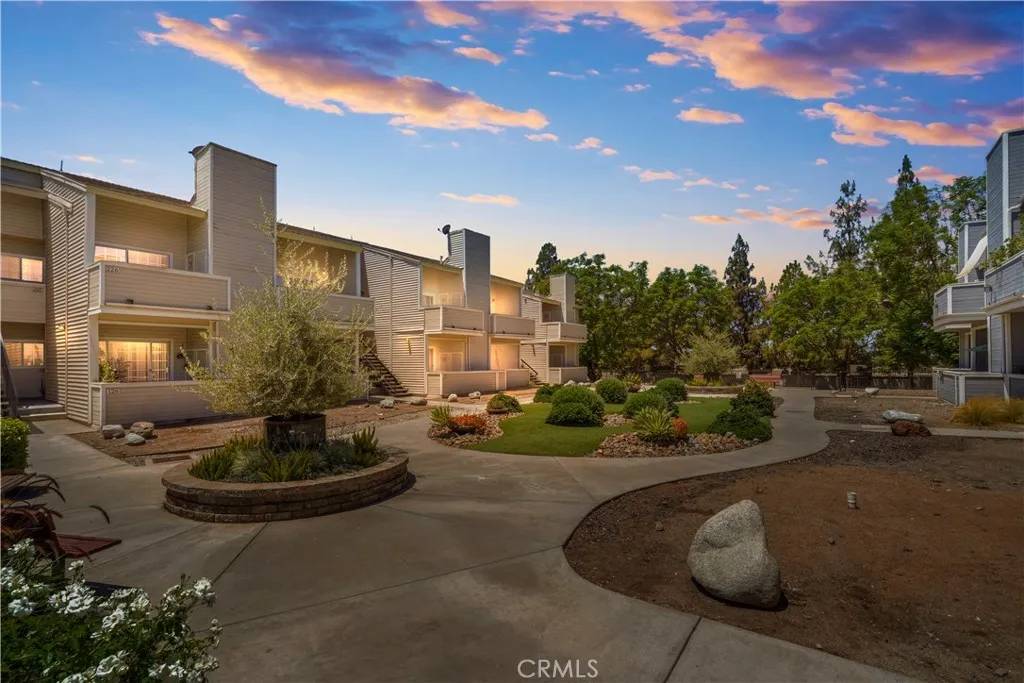 777 S Citrus Avenue #164, Azusa, CA 91702
