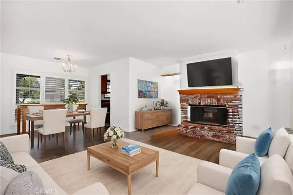 Lake Balboa, CA 91406,7514 Paso Robles Avenue