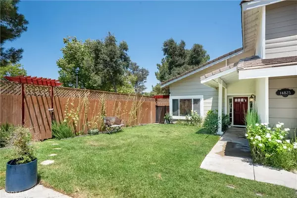 Canyon Country, CA 91387,14825 Begonias Lane