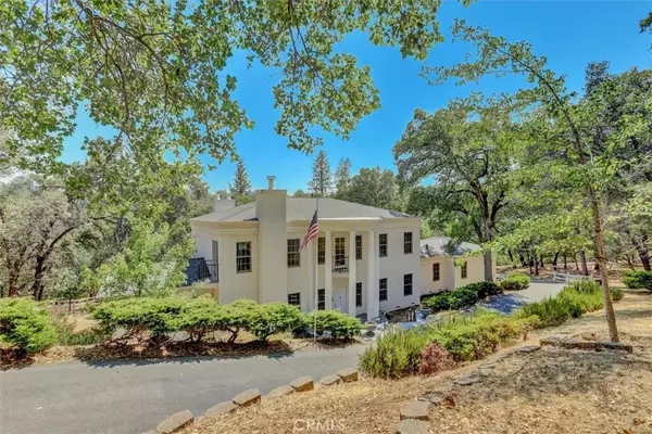 19555 Black Oak Lane, Grass Valley, CA 95949