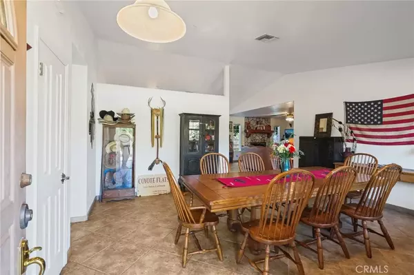 Agua Dulce, CA 91390,11709 Mint Canyon Road