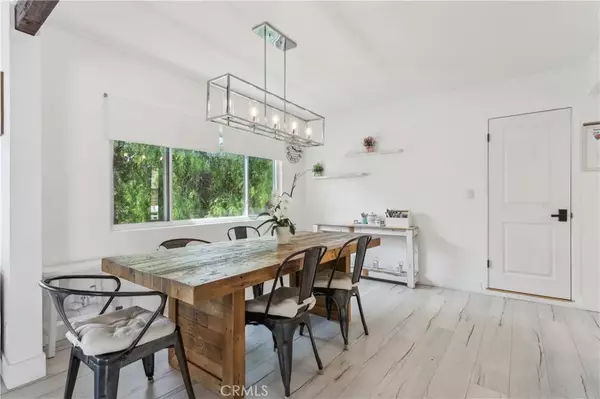 Woodland Hills, CA 91364,4922 Escobedo Drive