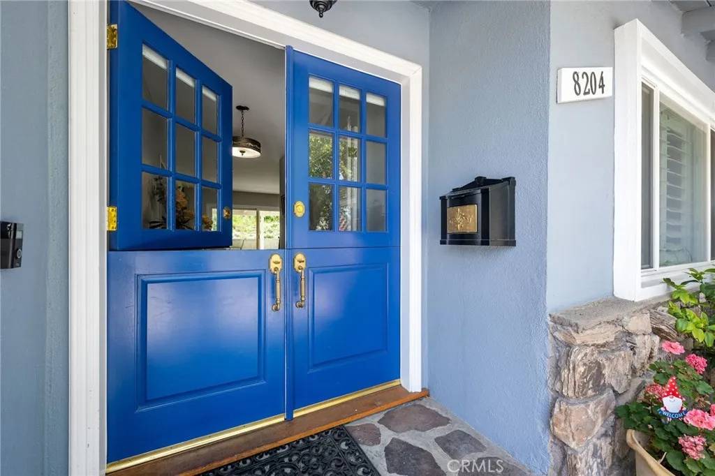 West Hills, CA 91304,8204 Clemens Avenue