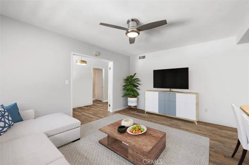 West Hills, CA 91304,8204 Clemens Avenue