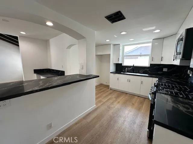 Winnetka, CA 91306,20336 Cantara Street