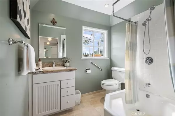 Los Angeles, CA 90068,6476 San Marco Circle