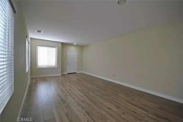 Valencia, CA 91355,27849 Alta Vista Avenue