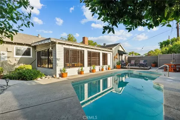 9548 Cedros Avenue, Panorama City, CA 91402