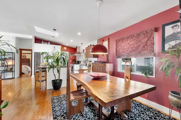 Topanga, CA 90290,171 Comanche
