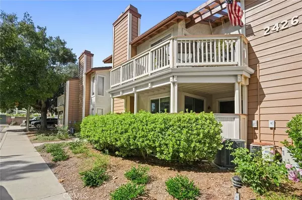 Thousand Oaks, CA 91362,2426 Pleasant Way #E