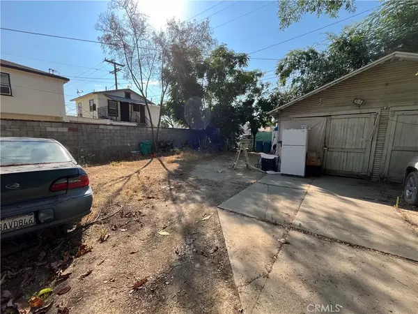 San Fernando, CA 91340,226 Harding Avenue