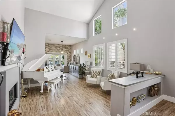 Porter Ranch, CA 91326,11759 Coorsgold Lane