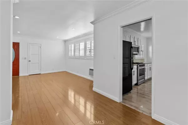 North Hollywood, CA 91606,12753 Oxnard St