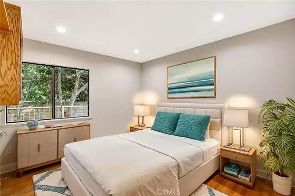 Chatsworth, CA 91311,10938 Remmet Avenue