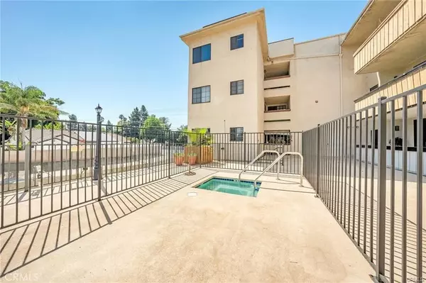 Northridge, CA 91324,19029 Nordhoff Street #308