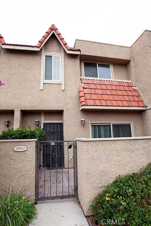 Canyon Country, CA 91387,17952 River Circle #3