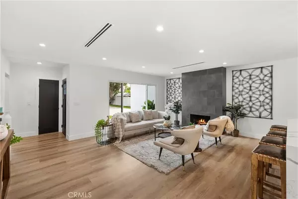 Lake Balboa, CA 91406,7307 Forbe Avenue