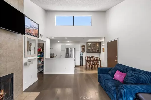 Panorama City, CA 91402,9600 Van Nuys Boulevard #220