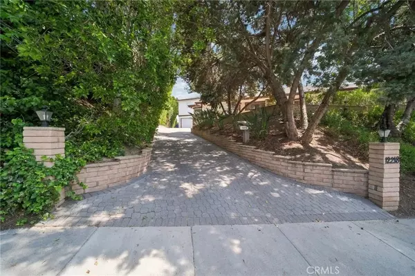 Granada Hills, CA 91344,12218 Sarazen Place