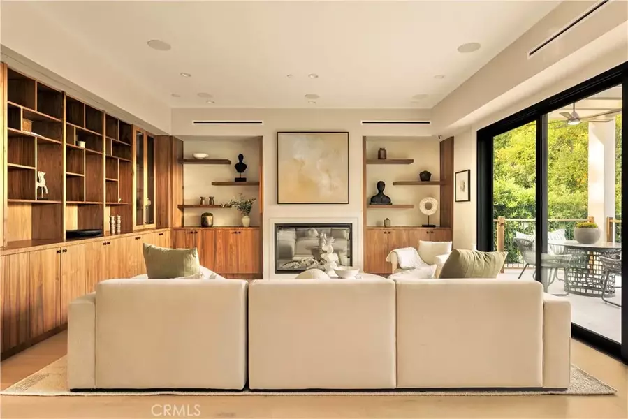 4138 Sunnyslope Avenue, Sherman Oaks, CA 91423