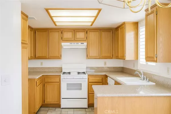 Canyon Country, CA 91351,26846 Claudette Street #212