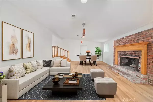 Encino, CA 91316,18063 Burbank Boulevard