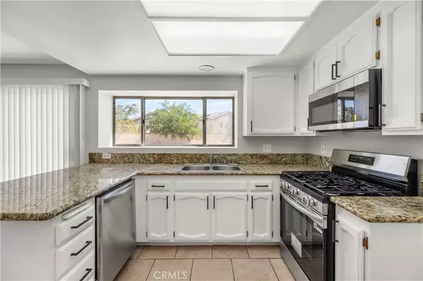 Lancaster, CA 93535,2125 E Oldfield Street