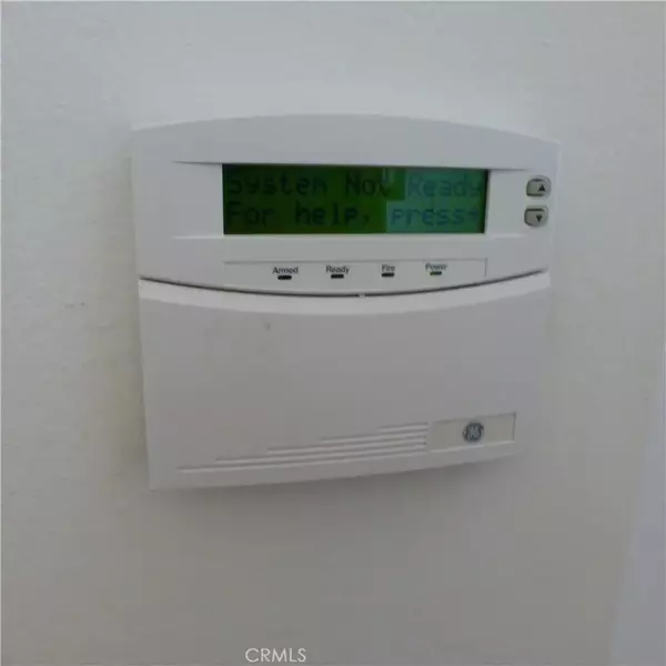 Woodland Hills, CA 91364,22444 Domingo Road