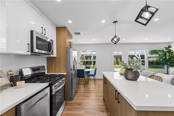 Reseda, CA 91335,17801 Lanark Street