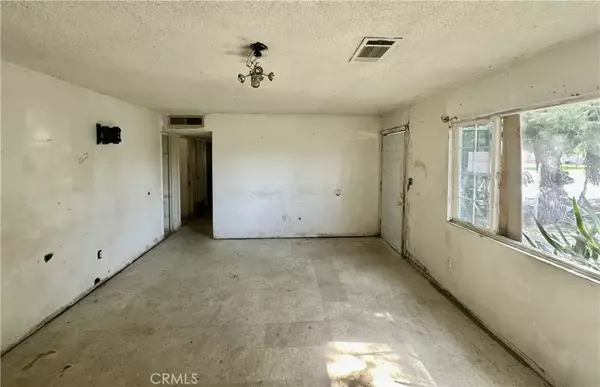 Bakersfield, CA 93312,3435 Moss Street