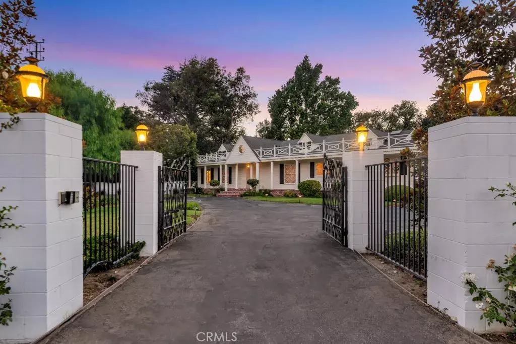 Sherwood Forest, CA 91325,17501 Parthenia Street