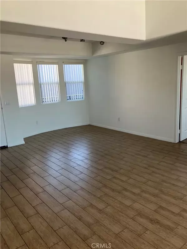 Valley Village, CA 91607,11925 KLING Street #101