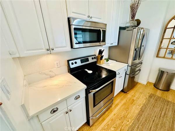 5431 Agnes Avenue, Valley Village, CA 91607