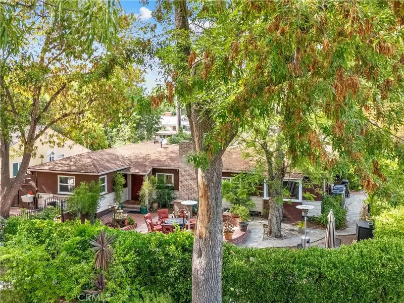 13405 Tiara Street, Valley Glen, CA 91401