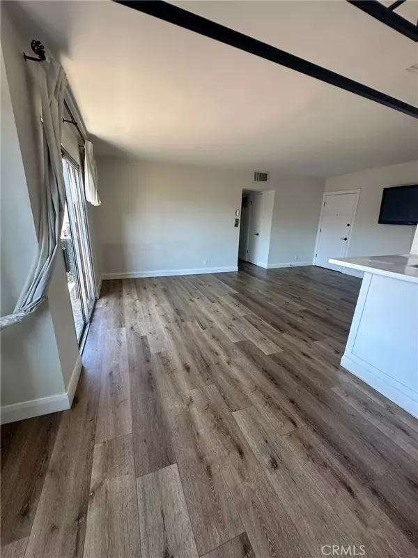 5403 Newcastle Avenue #47, Encino, CA 91316