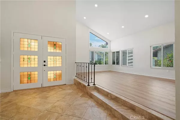 Porter Ranch, CA 91326,11426 Twin Hills Avenue