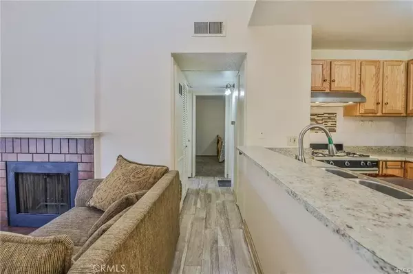 Panorama City, CA 91402,9600 Van Nuys Boulevard #206