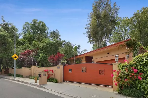 Tarzana, CA 91356,3951 Vanalden Avenue