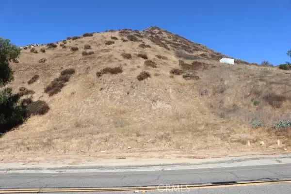 Val Verde, CA 91384,32710110 Chiquito Canyon Rd