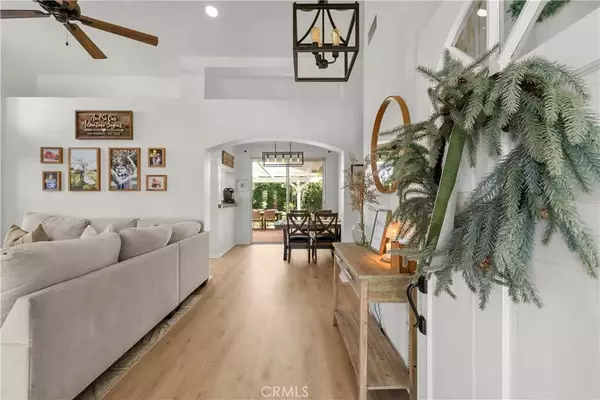 Valencia, CA 91354,27217 Branbury Court