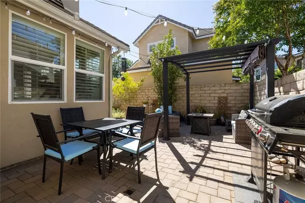 Valencia, CA 91355,26967 Cape Cod Drive