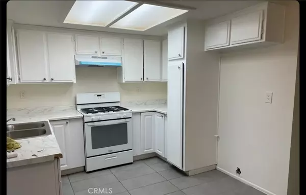 Palmdale, CA 93550,324 E Avenue Q7