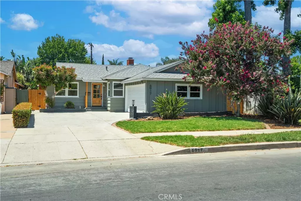 Valley Glen, CA 91405,6917 Mammoth Avenue